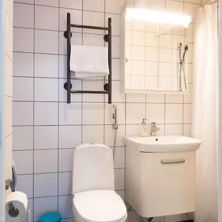 Apartment Freedom, Peace And Good Connections In Meilahti!