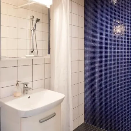 Apartment Freedom, Peace And Good Connections In Meilahti! *