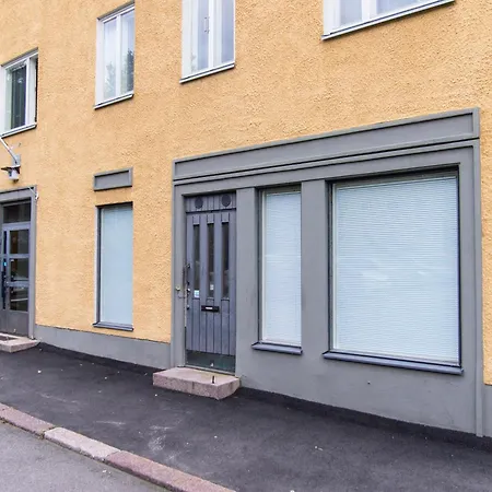 Apartment Freedom, Peace And Good Connections In Meilahti!